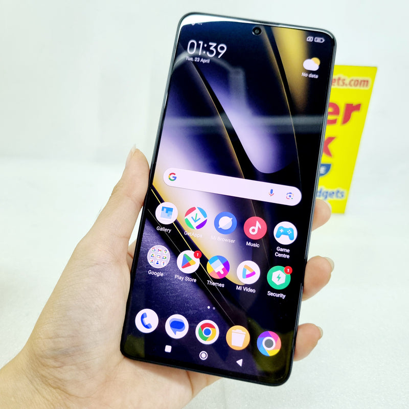 POCO F6 (12GB / 512GB)