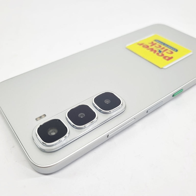 INFINIX HOT 60i (8GB / 256GB)