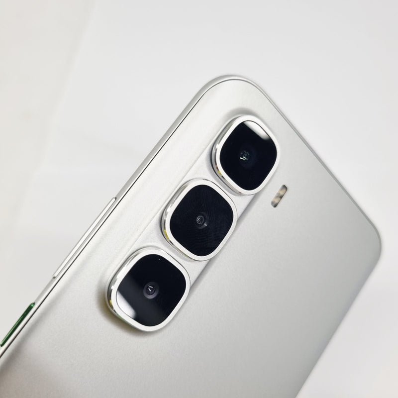 INFINIX HOT 60 PR0 PLUS (8GB/256GB)