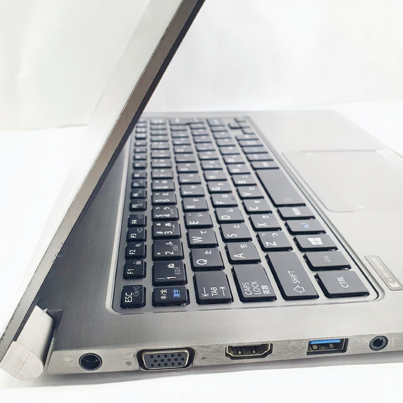 TOSHIBA R63 INTEL CORE i5- 5TH /8GB/256GB/ 13.3 (P94-73)